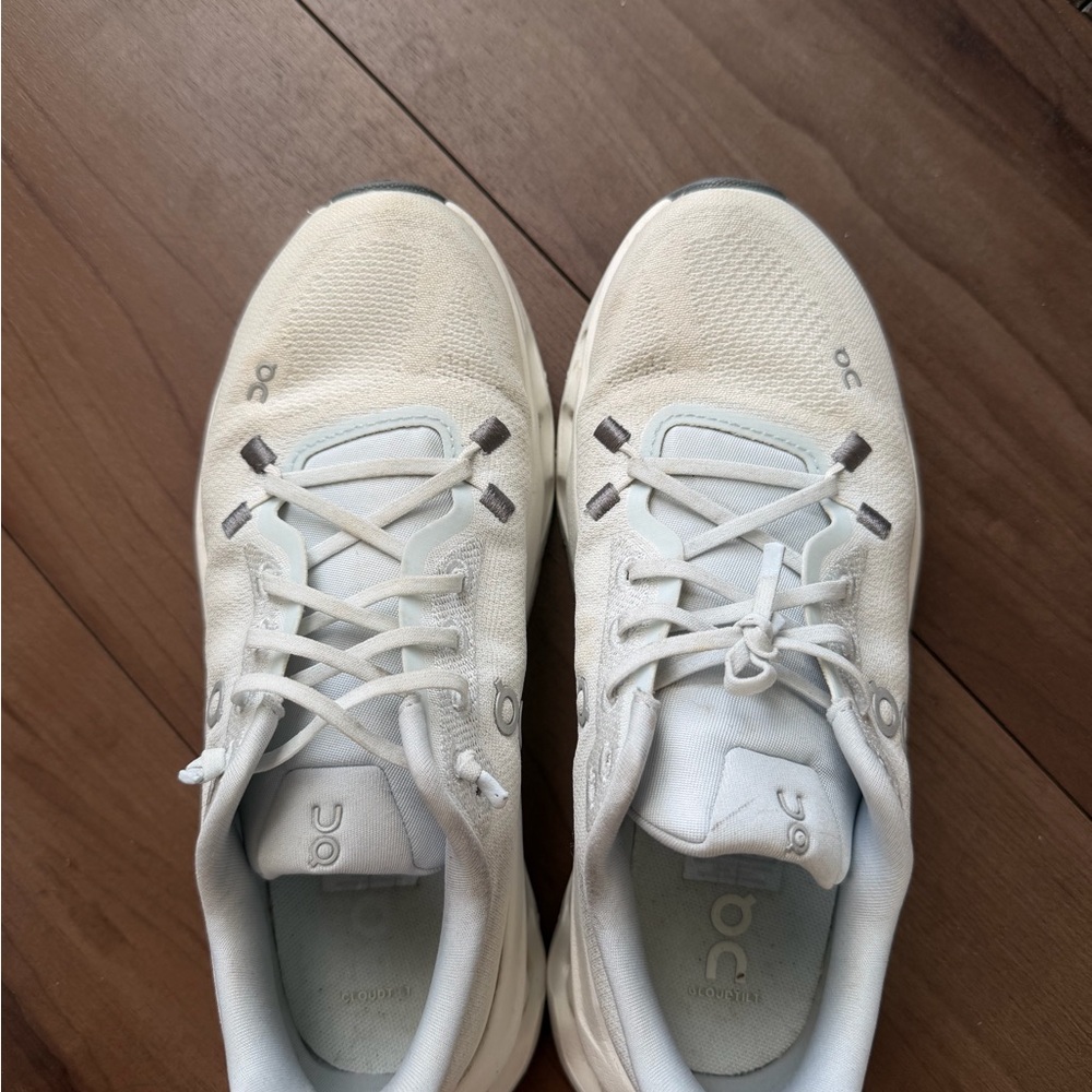 On Running Women's White Cream Running Shoes